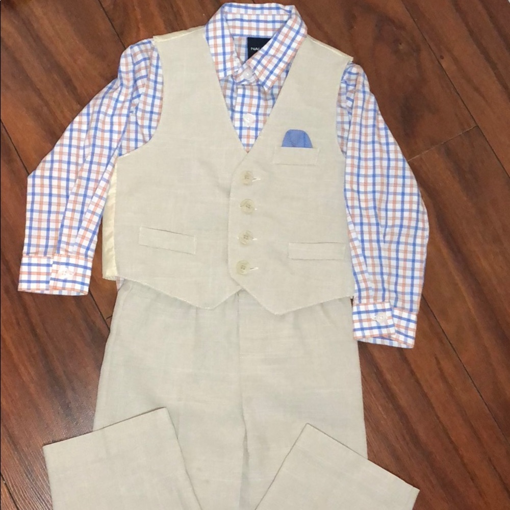 🏷 (SALE!) Nautica Plaid Shirt Vest Suit (24 Months)
